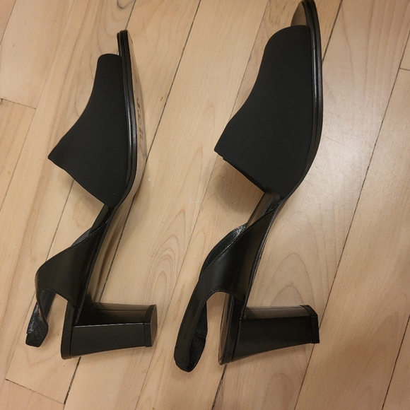 Stewarr Weitzman sandals 38.5 AA - Picture 3 of 5